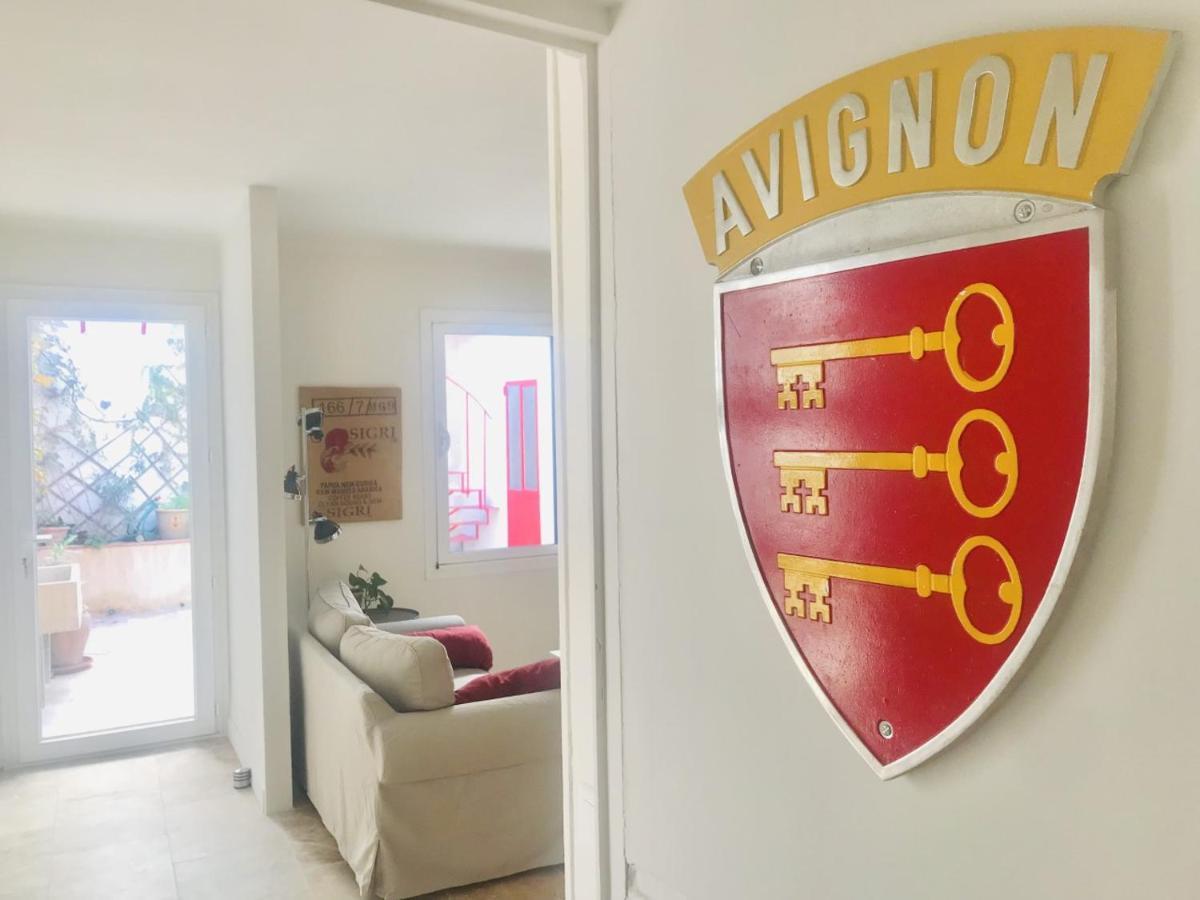 Gite Avignon Bougainvillier Dış mekan fotoğraf
